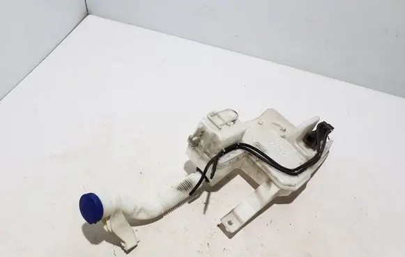 Peugeot 208 II Windshield washer fluid reservoir/tank 9836396080