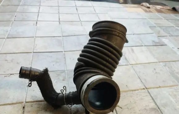 Toyota Auris 150 Air intake duct part 178810R020