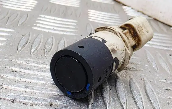 Land Rover Range Rover Sport L320 Parking PDC sensor YDB500300