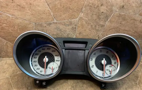 Mercedes-Benz SLK R172 Speedometer (instrument cluster) A1729000409 A1729017902