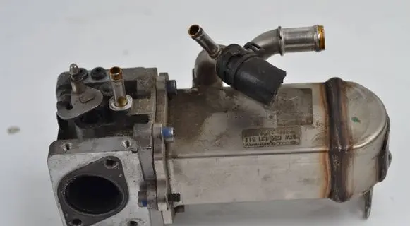 Audi A6 S6 C6 4F EGR valve cooler 059131511
