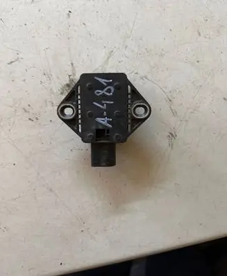 Audi A6 S6 C5 4B ESP acceleration yaw rate sensor 8E0907637A