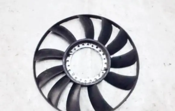 Volkswagen PASSAT B5 Fan impeller 058121301