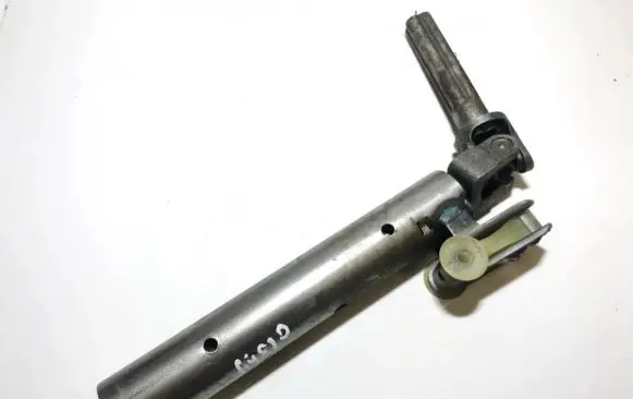 Volkswagen Golf IV Steering wheel axle