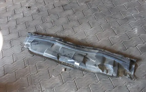 Ford C-MAX II Wiper trim AM51R01628AF