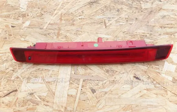 Ford Focus Third/center stoplight BS7113A601BD
