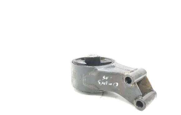 Opel Insignia A Engine mount bracket