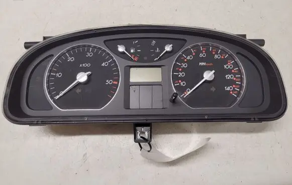 Renault Laguna II Speedometer (instrument cluster) 8200218889