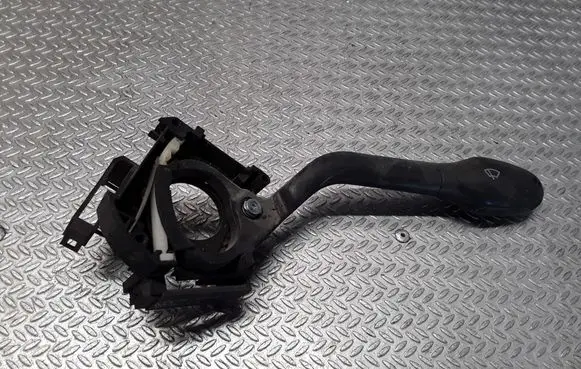 Volkswagen PASSAT B4 Wiper control stalk 1H6953503AA