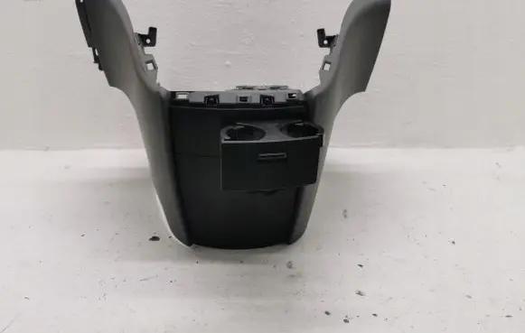 Hyundai Lantra II Dashboard 84615-4H010