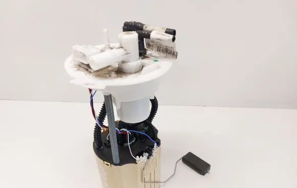 Opel Mokka X In-tank fuel pump 13516838