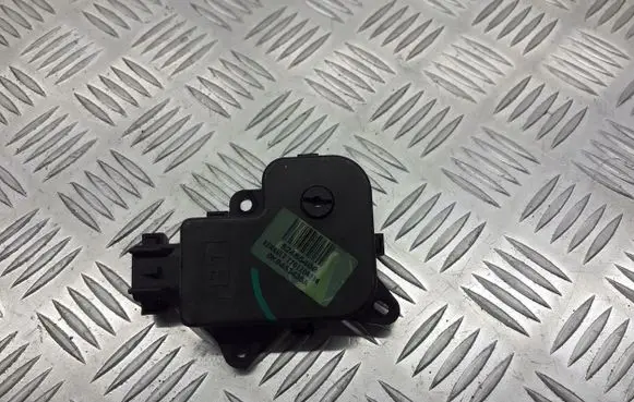 Renault Espace IV A/C air flow flap actuator/motor 7701206536