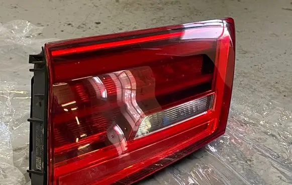 BMW M5 F90 Rear/tail lights 630342R2