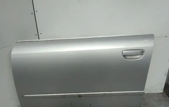 Audi A4 S4 B6 8E 8H Front door 14851252