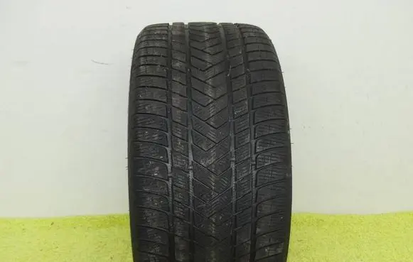 Porsche Carrera GT R21 winter tire XXX