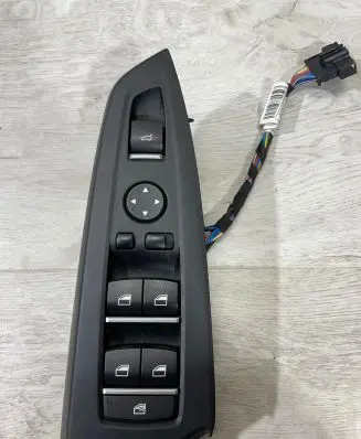 BMW X3 F25 Electric window control switch 9208111