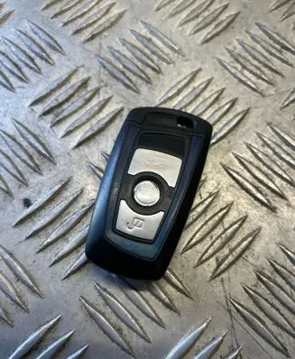 BMW 3 F30 F35 F31 Ignition key/card 9312542