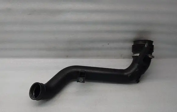 Volvo V70 Air intake hose/pipe 31261244