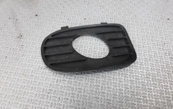Opel Vectra B Front fog light trim/grill 90586627