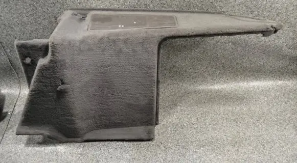 BMW 3 E30 Trunk/boot lower side trim panel 1947150 A702
