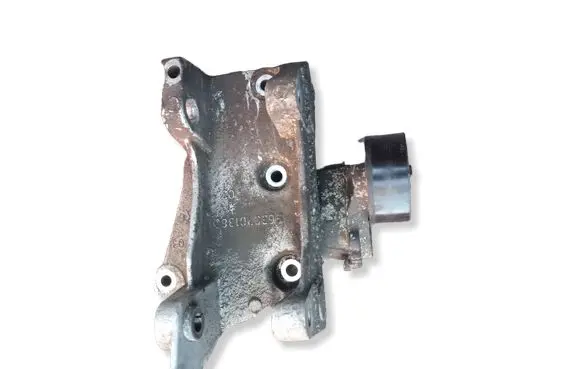 Peugeot 307 Generator/alternator bracket 9636301380
