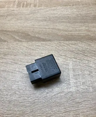 Toyota Prius (XW30) Other relay 895A147010 0618001011