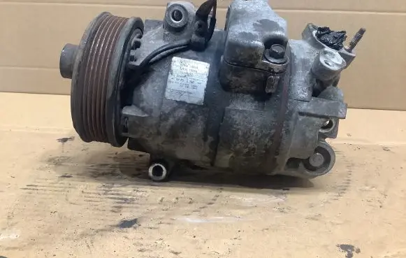 Nissan Qashqai Air conditioning (A/C) compressor (pump) 926001DB3A 09008862