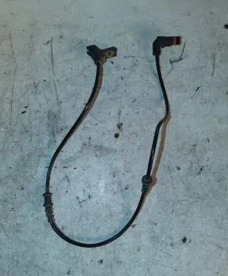 Mercedes-Benz C AMG W204 Brake pads wear sensor A2044407910