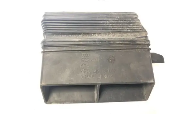 Audi A8 S8 D3 4E Air intake duct part 4E0129628F