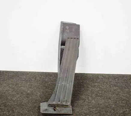 BMW 3 E90 E91 Accelerator throttle pedal 6786286