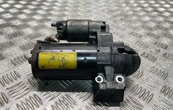 BMW X1 E84 Starter motor 0001148010