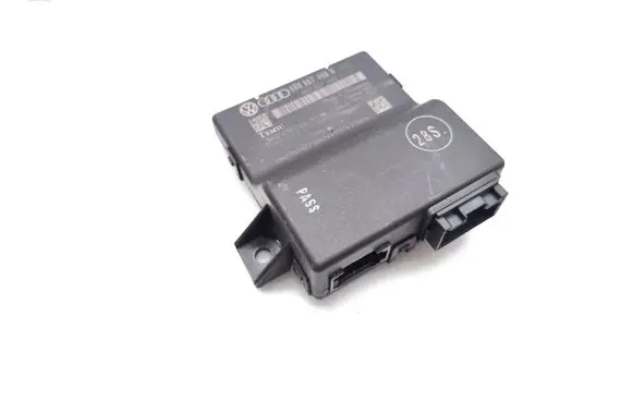 Audi A4 S4 B8 8K Gateway control module 8R0907468N 8R0907468C