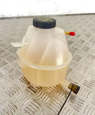 MG ZS Coolant expansion tank/reservoir 11193456 544955268