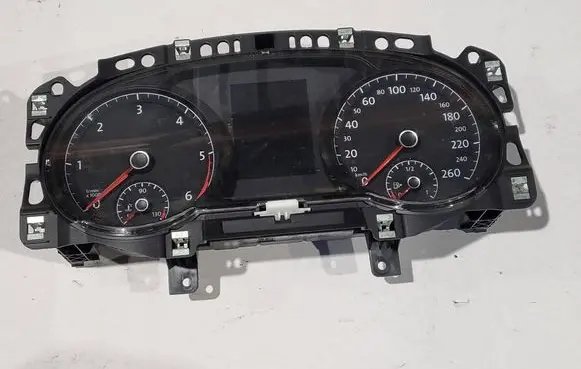 Volkswagen Golf VI Speedometer (instrument cluster) 5G0920861A VDD02412 1455030001