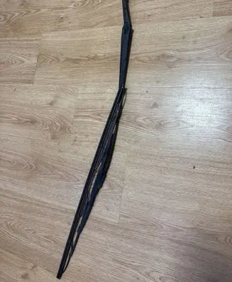 Opel Zafira A Front wiper blade arm GM90582557 90582557