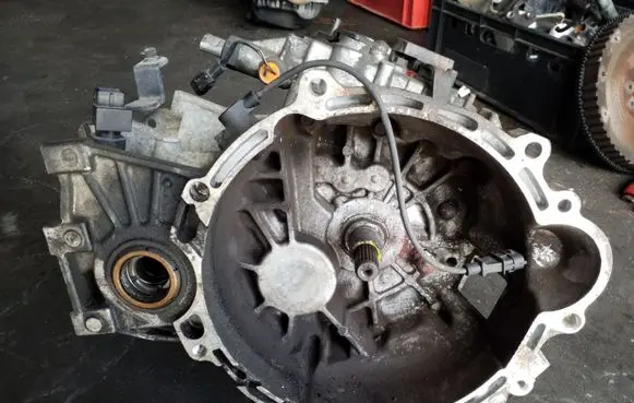 KIA Rio Manual 5 speed gearbox P61763 152386