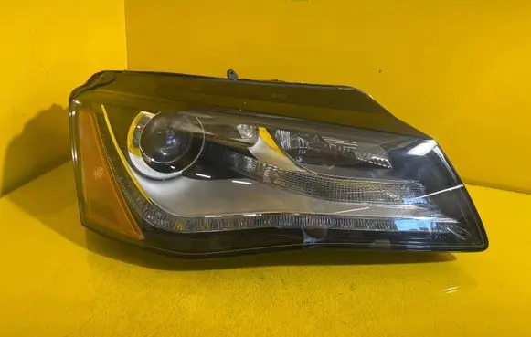 Audi A8 S8 D4 4H Headlight/headlamp 4H0941030
