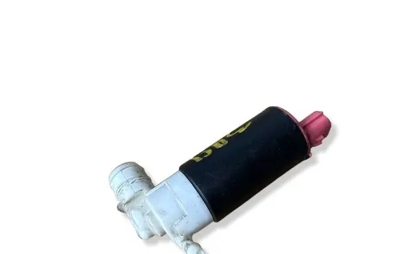 Toyota Avensis T250 Windscreen/windshield washer pump 