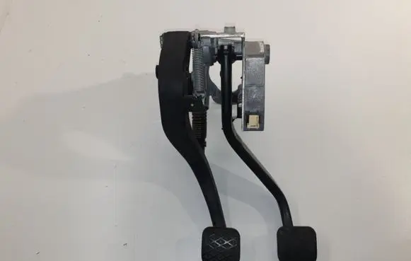 Clutch pedal