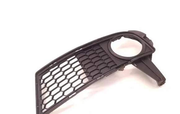 BMW 1 E82 E88 Front fog light trim/grill 8045449