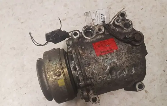 Mitsubishi Pajero Sport I Air conditioning (A/C) compressor (pump) MR360532