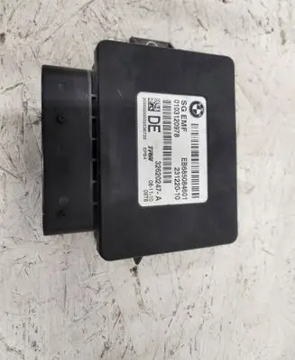 BMW 5 F10 F11 Hand brake control module 685084601 0103120978