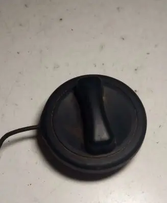 Mercedes-Benz B W245 Fuel tank filler cap AZ204700705