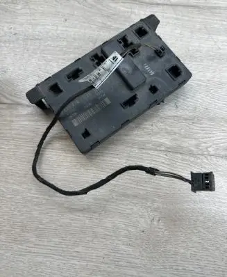 Mercedes-Benz Vito Viano W639 Door control unit/module 6398200326 ZGS006 00006170