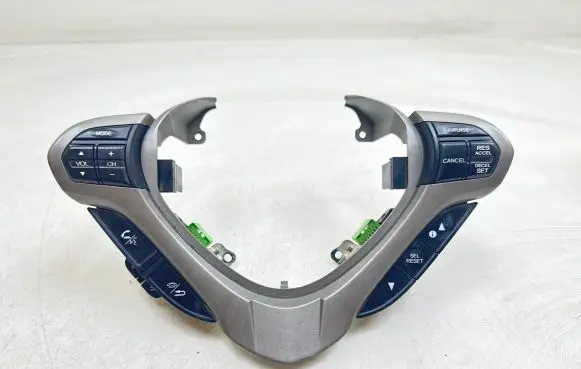 Honda Accord Steering wheel buttons/switches E09427