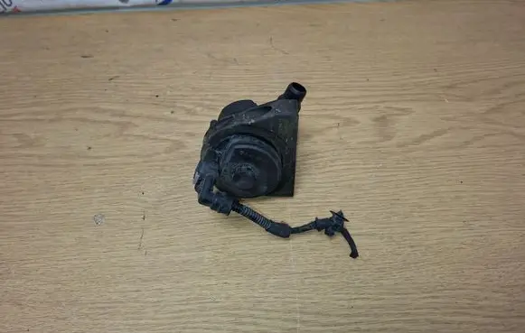 Electric auxiliary coolant/water pump