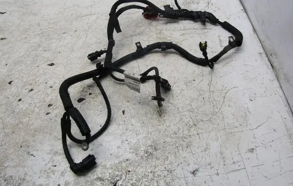 Peugeot 3008 II Positive cable (battery) 9804606580
