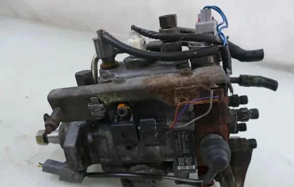 Mazda Premacy Fuel injection high pressure pump RF4F13800