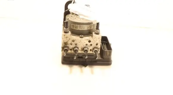 Volkswagen Golf VII ABS Pump