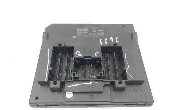 Volkswagen T-Roc Comfort/convenience module 5Q0937084EB